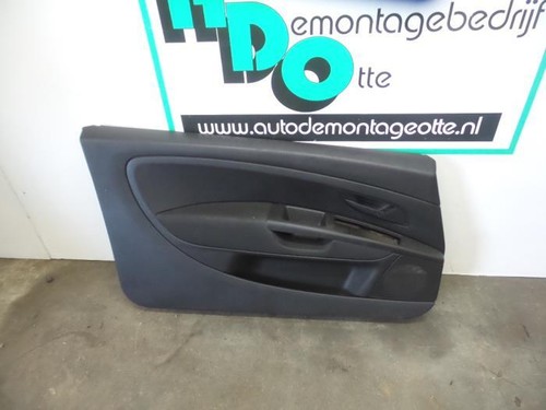 Pannello porta anteriore