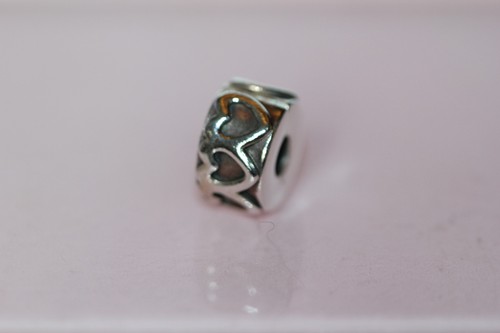 Authentic new pandora 791978 - authentic,