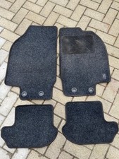 Tappetini auto moquette