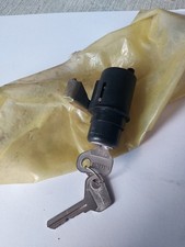 Pulsante Cofano Posteriore