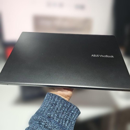 Asus vivobook s14 pollici - 14,