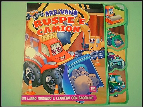 Arrivano ruspe camion un - ruspe, e