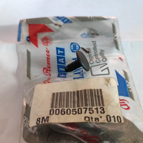Tappo fissaggio carrozzeria - tappo,