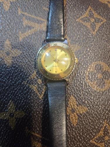 Vintage gucci 3000l diamond - 3000l, a