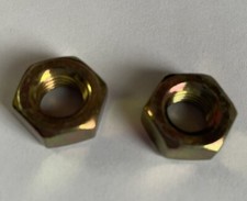 N. 2 DADI M10X1,25 MM PULEGGIA