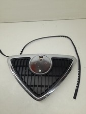 Alfa Romeo 146 / 145  - griglia scudo logo anteriore Ricambio Nuovo  60596856