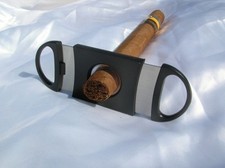 Taglia sigari a ghigliottina