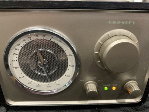 Crosley cr3003a fm aux - cr3003a-bk, am/fm