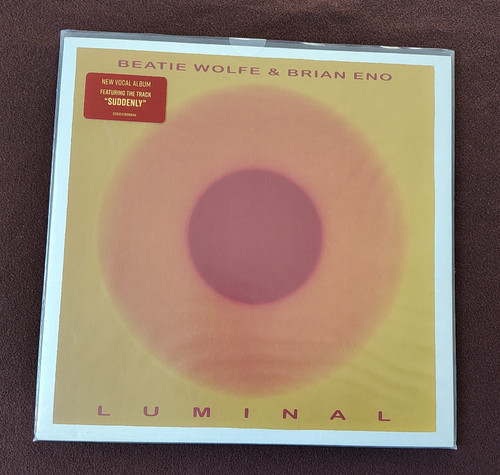 Giri beatie wolfe brian - wolfe, &