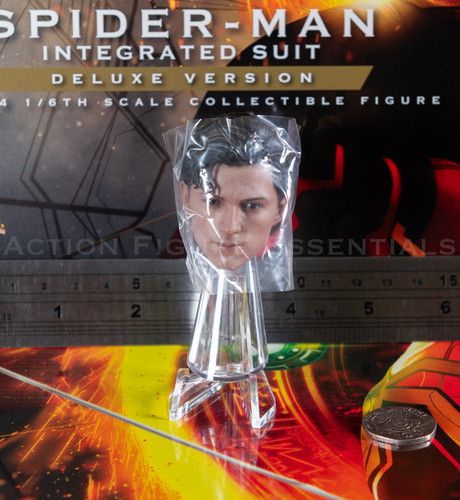 Hot toys peter parker - peter, testa