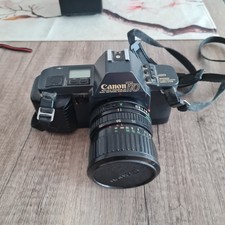 Fotocamera Canon T70 con