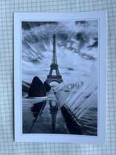 CPM PARIS LA TOUR EIFFEL PHOTO