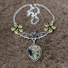 Collana Diaspro Oceano, Pietre