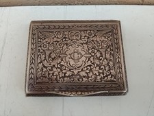 ANTICA TABACCHIERA CESELLATA IN ARGENTO TITOLO 800 VERMEIL CON DECORI FLOREALI