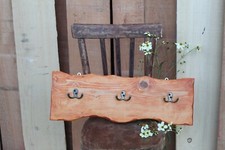 Appendiabiti da muro rustico