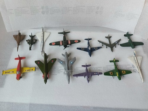Lotto modellino aereo metallo - aereo,