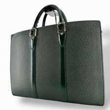 Louis Vuitton Taiga Valigetta