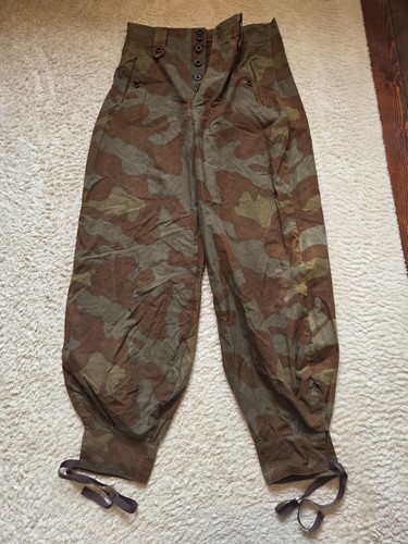 Pantalone mimetico italiano