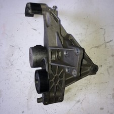46820385 SUPPORTO ALTERNATORE