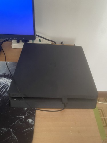 Playstation slim 500 - 4,