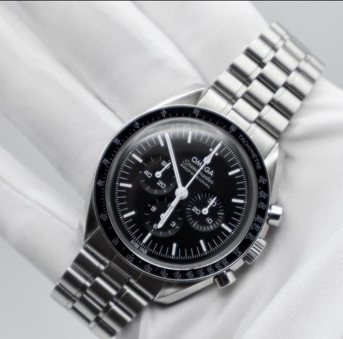 Omega speedmaster moonwatch - omega,