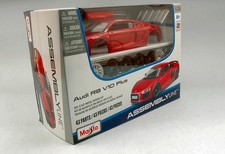Modellino auto model kit di