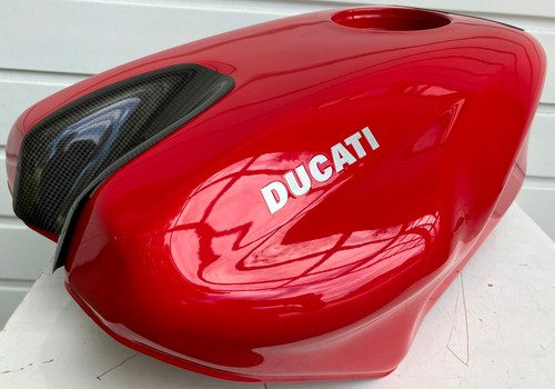Ducati corse fuel tank - ducati,