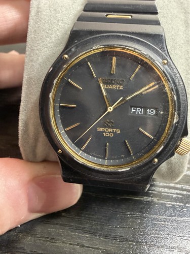 Seiko sports 100 quartz - seiko,