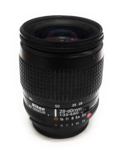 Nikon nikkor 80 mm - 28-80,