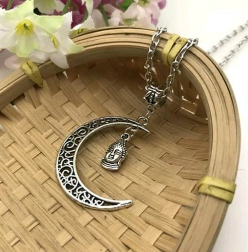 Collana girocollo con - , ciondolo