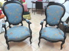 CV454  Una coppia di poltrone Luigi Filippo in legno ebanizzato