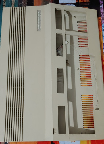 Case commodore 128 con viti - con,