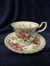 Royal Albert Fiore del Mese