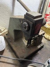 Punzonatrice Cerniere Serramenti Alluminio 