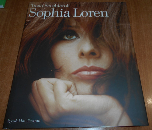 Tazio secchiaroli sophia loren - secchiaroli,