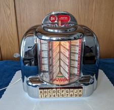 Wallbox Seeburg 3W1 Pagine Argento Funzionante Numero di Serie 151261