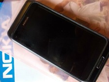 Telefono Cellulare NOKIA  E7