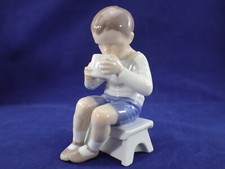 Statuina porcellana Bing &