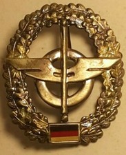 DISTINTIVO-ALI-AVIAZIONE-BANDIERA TEDESCA-CORONA ALLORO-SPILLA-PINS-USATO
