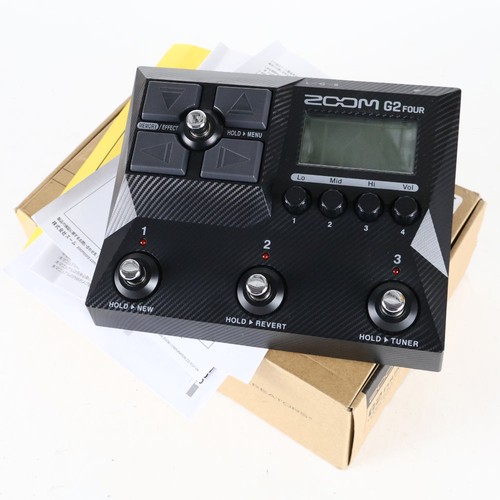Zoom four 263859 - zoom,