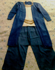 Cardigan colore blu marino,  Handmade.  Taglia  44-48. 50 % lana, 50 % acrilico