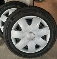 4 GOMME SEAT IBIZA HANKOOK WINTER 185/60 R15 MONTATE SU CERCHI IN ACCIAIO