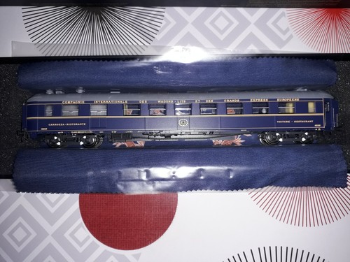 Voiture livree bleu - livree, ciwl