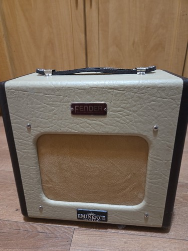 Fender champion 600 with - fender,