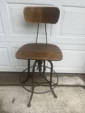 Sedia da disegno girevole