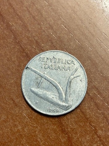 Lire anno 1969 - 10,