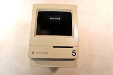 Macintosh Classic II Empty