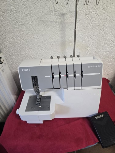 Pfaff coverlock 0 - pfaff,