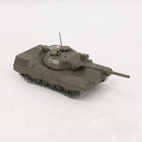 Carro armato vintage solido - carro,