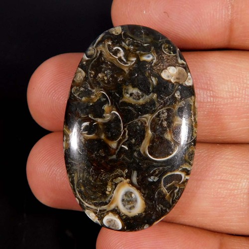 Pietra preziosa - ct,
